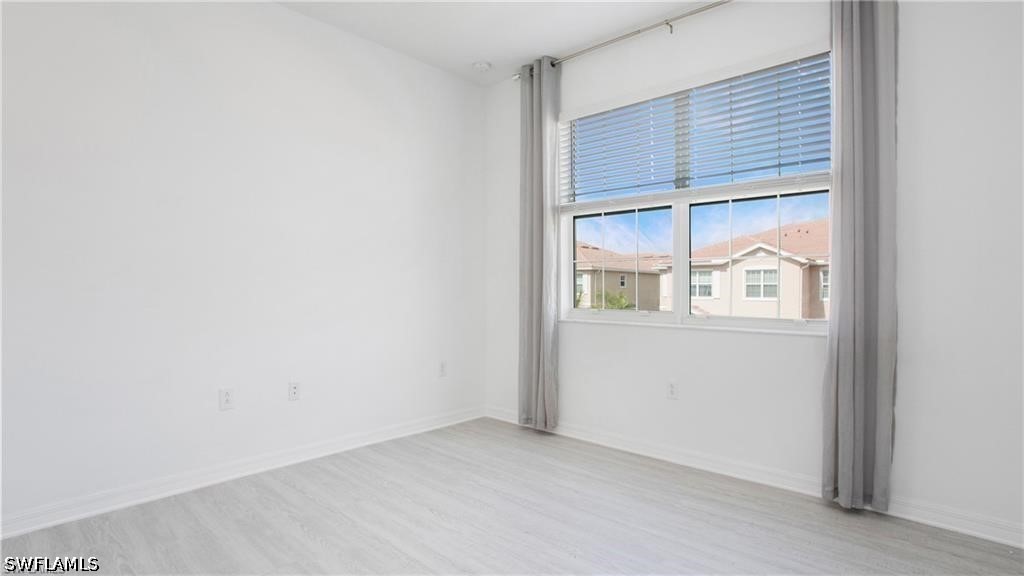 3 Bed Waterfront Home for Sale in Naples, photo 18