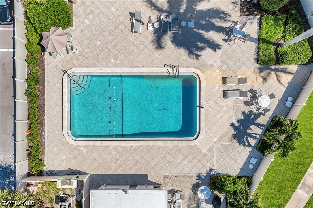 2 Bed Condominium for Sale in Naples, photo 18