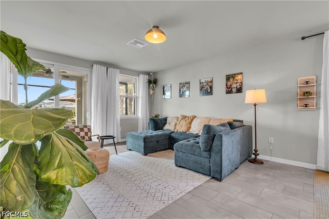 4 Bed Waterfront Home for Sale in Punta Gorda, photo 18