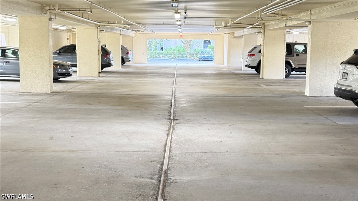 Office for Sale in Naples, photo 18