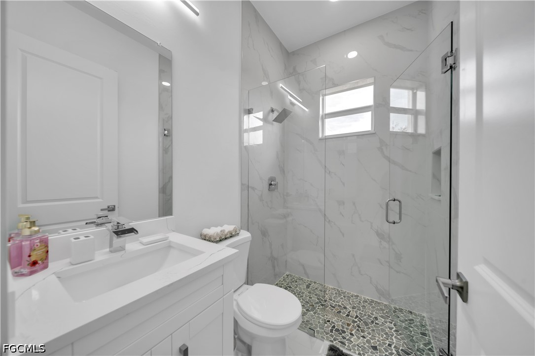6 Bed Duplex for Sale in Lehigh Acres, photo 18