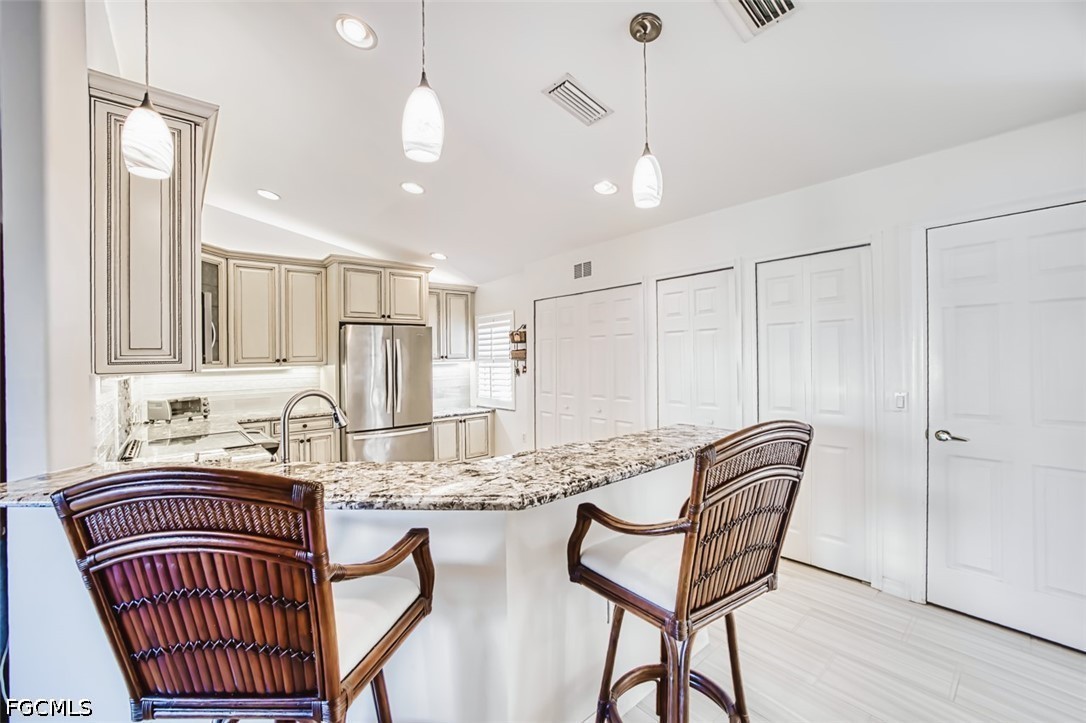 3 Bed Waterfront Home for Sale in Mill Run, photo 18