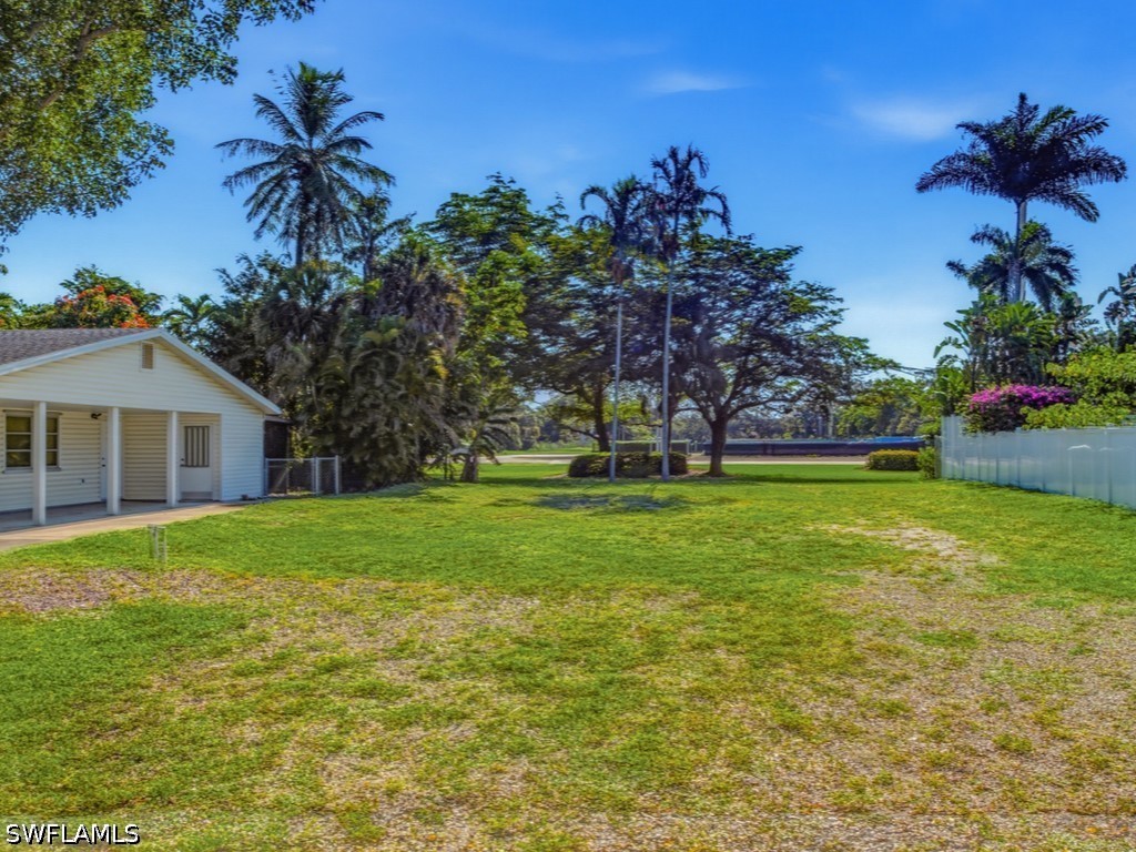 Residential for Sale in Lake Park, photo 18