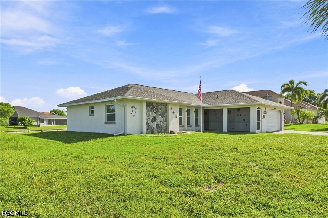 3 Bed Waterfront Home for Sale in Cape Coral, photo 18