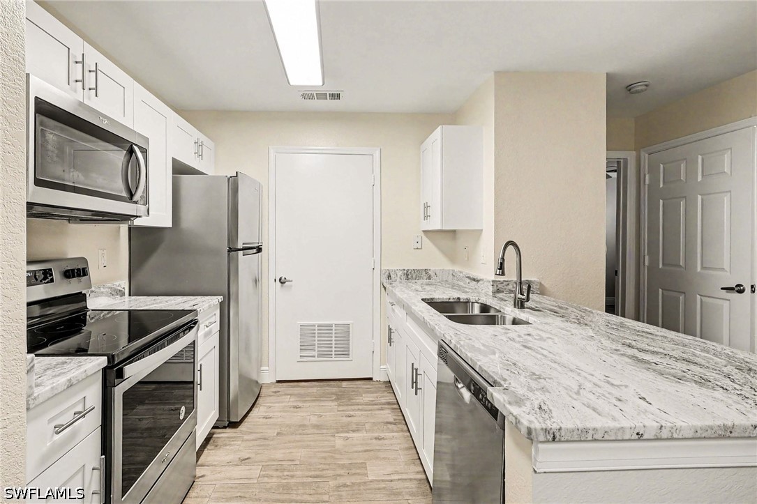 1 Bed Condominium for Sale in Vanderbilt Place, photo 18