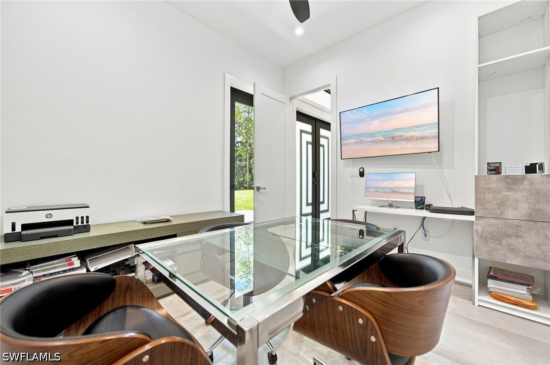 4 Bed SingleFamilyResidence for Sale in Naples, photo 18