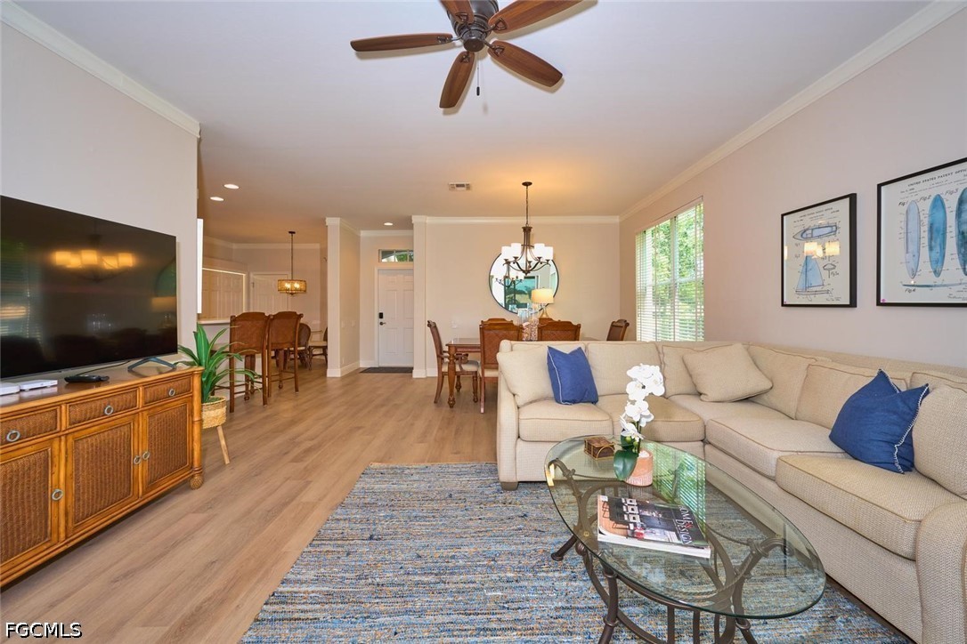2 Bed Waterfront Home for Sale in Fort Myers, photo 18