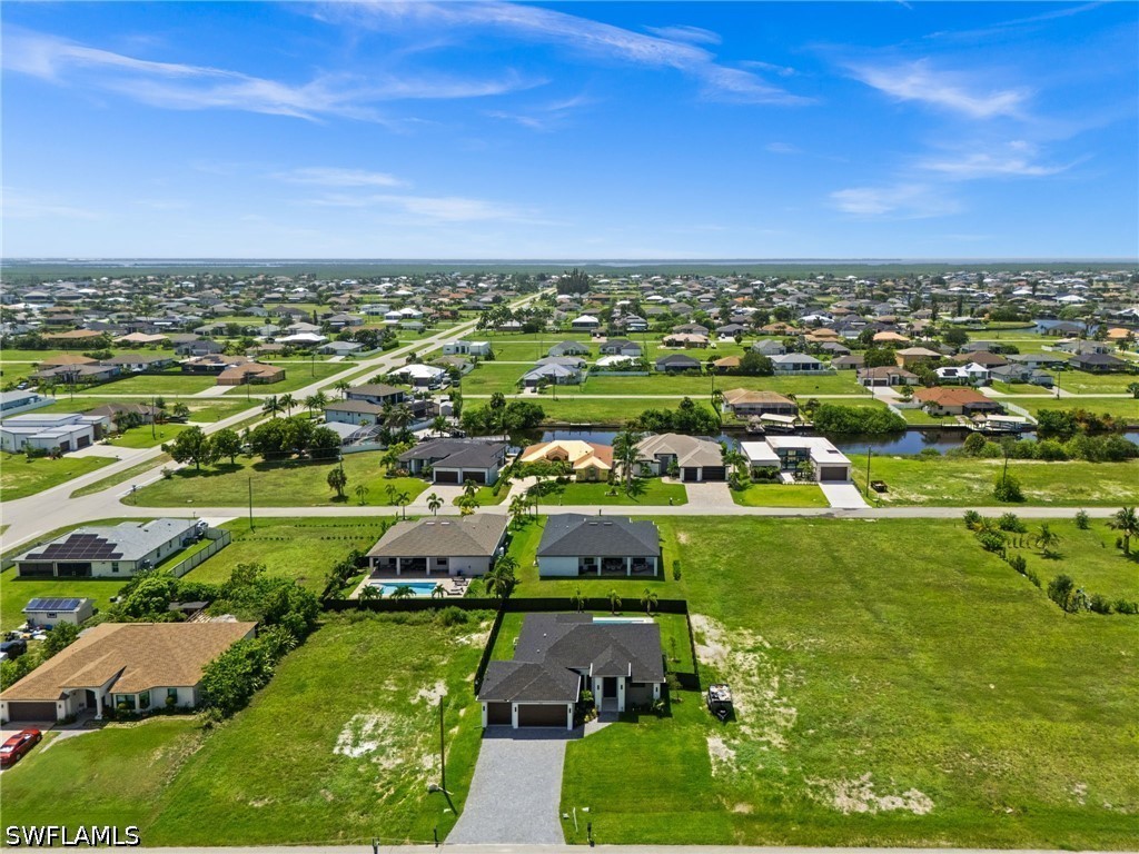 4 Bed SingleFamilyResidence for Sale in Cape Coral, photo 18