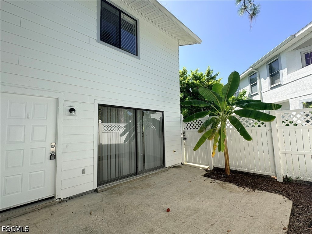 2 Bed Townhouse for Sale in Fort Myers, photo 18