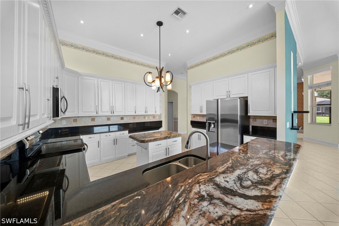 4 Bed Waterfront Home for Sale in Naples, photo 18