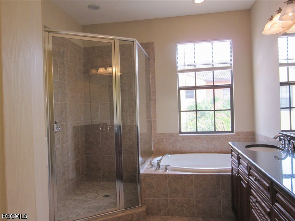 3 Bed Condominium for Sale in Paseo, photo 18