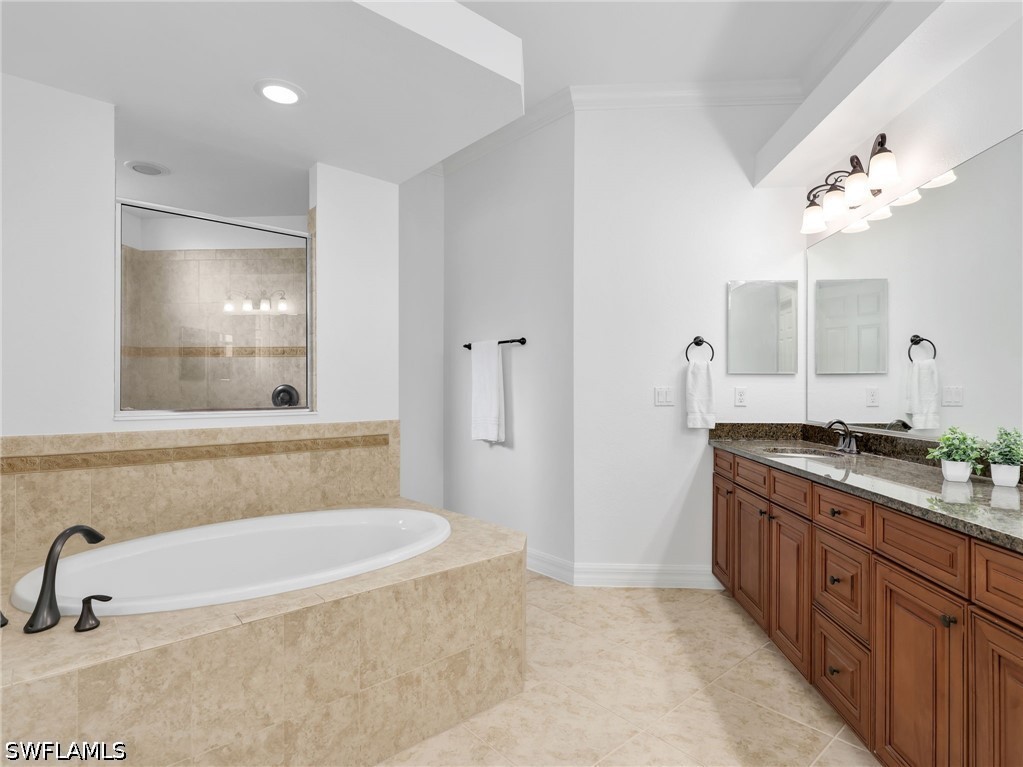 5 Bed Pool Home for Sale in Bella Terra, photo 18