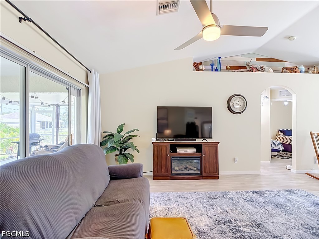 3 Bed SingleFamilyResidence for Sale in Not Applicable, photo 18