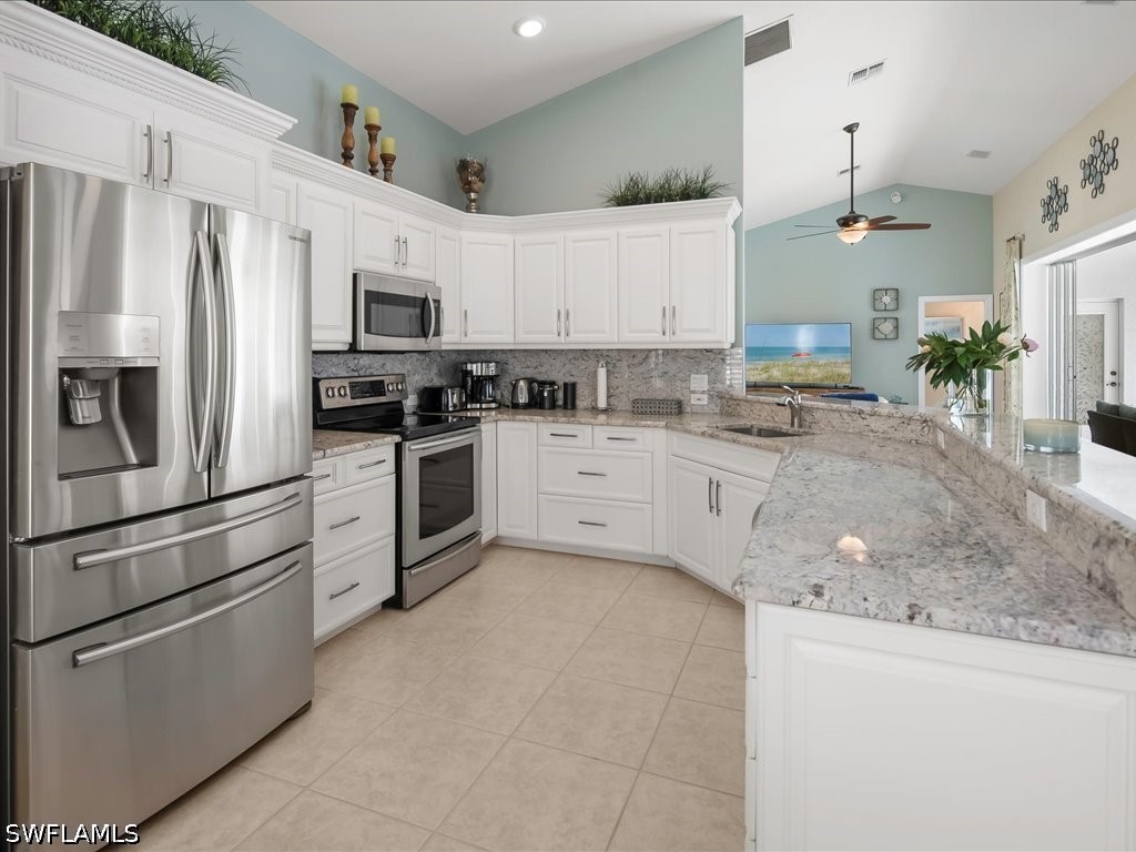 3 Bed Pool Home for Sale in Briarwood, photo 18