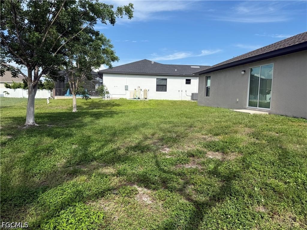 3 Bed SingleFamilyResidence for Sale in Cape Coral, photo 18