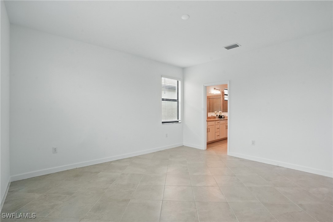 4 Bed Waterfront Home for Sale in Timber Creek, photo 19