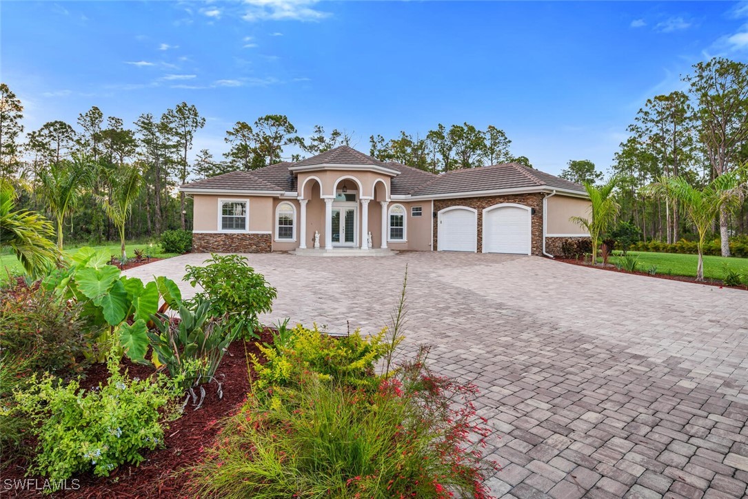 4 Bed SingleFamilyResidence for Sale in Naples, photo 19