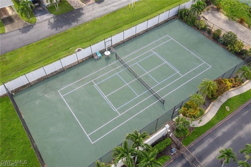 2 Bed ManufacturedHome for Sale in Naples, FL, $208,000 — photo 19
