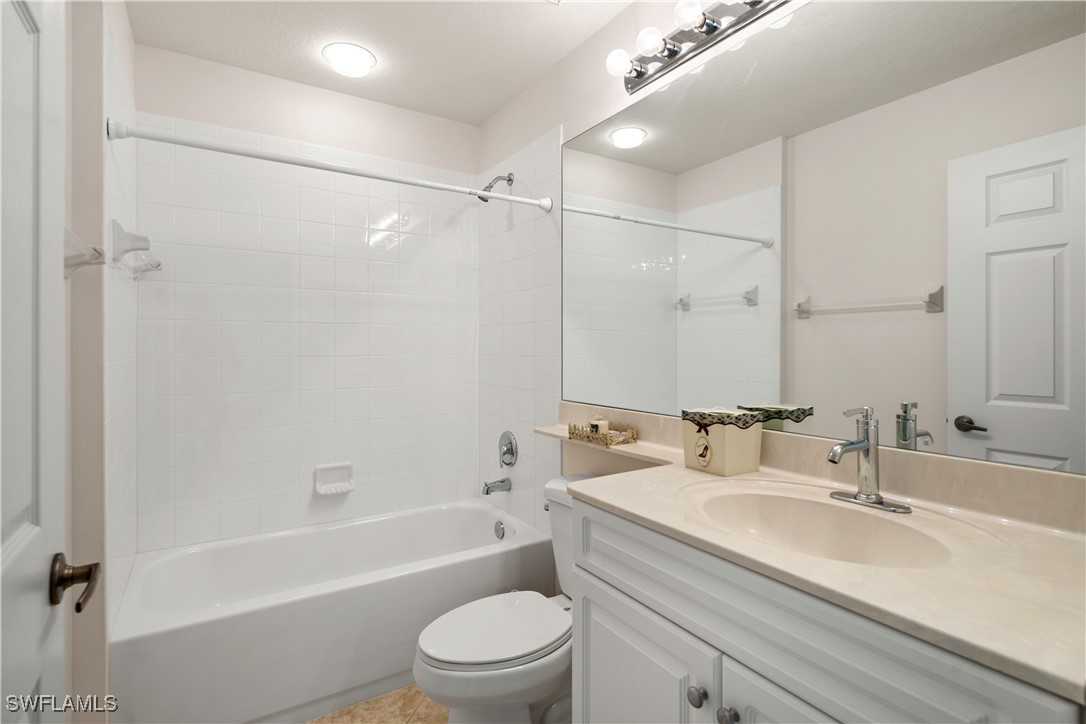 2 Bed Waterfront Home for Sale in Orchid Cove, FL, $284,900 — photo 19