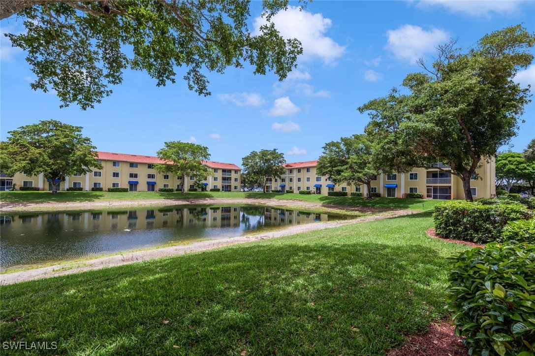 2 Bed Waterfront Home for Sale in Naples, photo 19