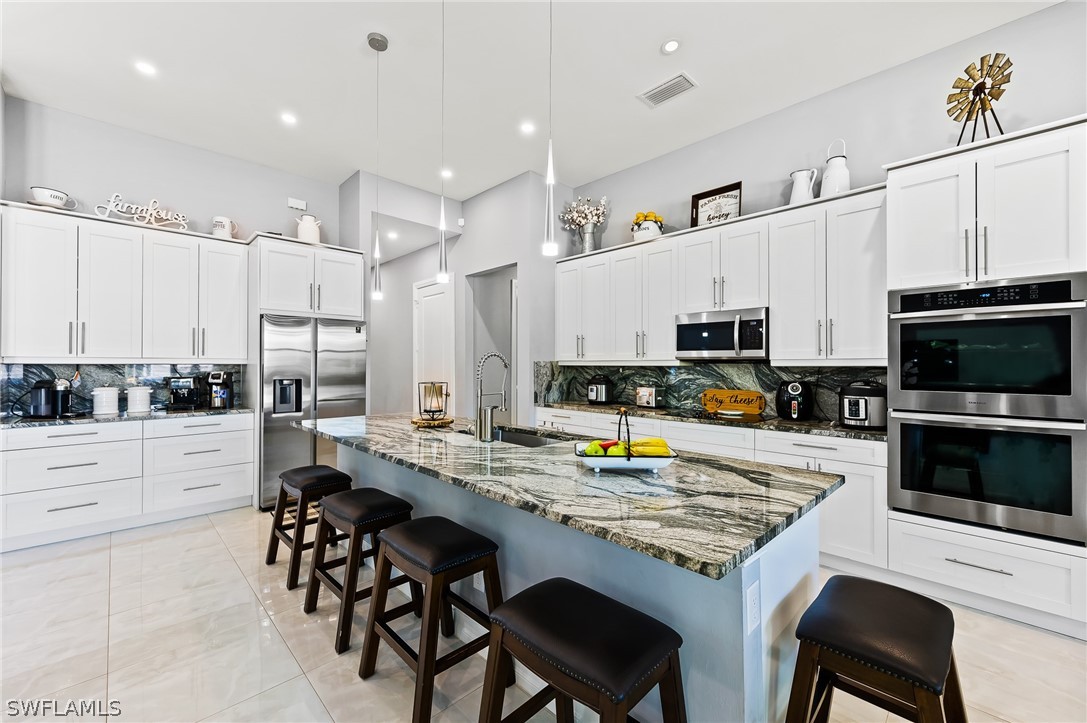 4 Bed SingleFamilyResidence for Sale in Naples, photo 19
