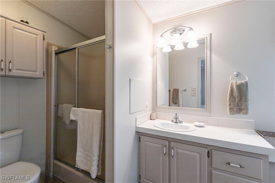 2 Bed ManufacturedHome for Sale in North Fort Myers, FL — photo 19