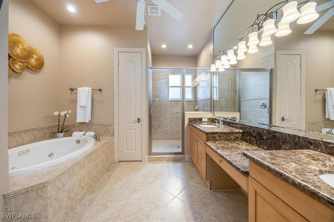 4 Bed Condominium for Sale in Avellino Isles, photo 19