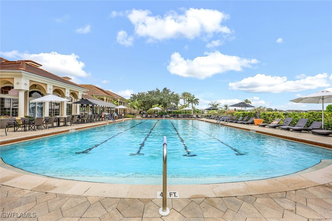 2 Bed Condominium for Sale in Naples, photo 19