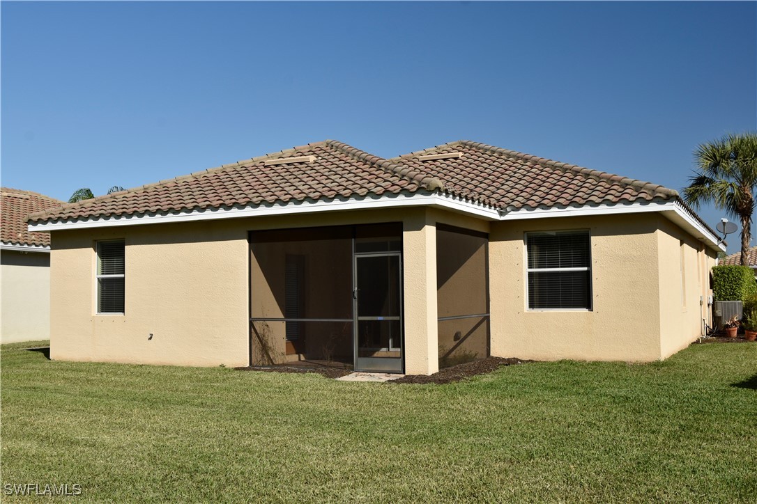 3 Bed SingleFamilyResidence for Sale in Bella Vida, FL — photo 19