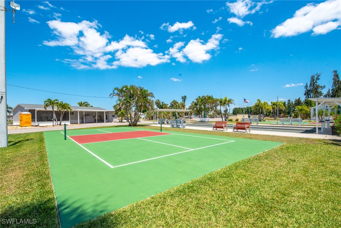 2 Bed ManufacturedHome for Sale in Pine Island Cove, photo 19