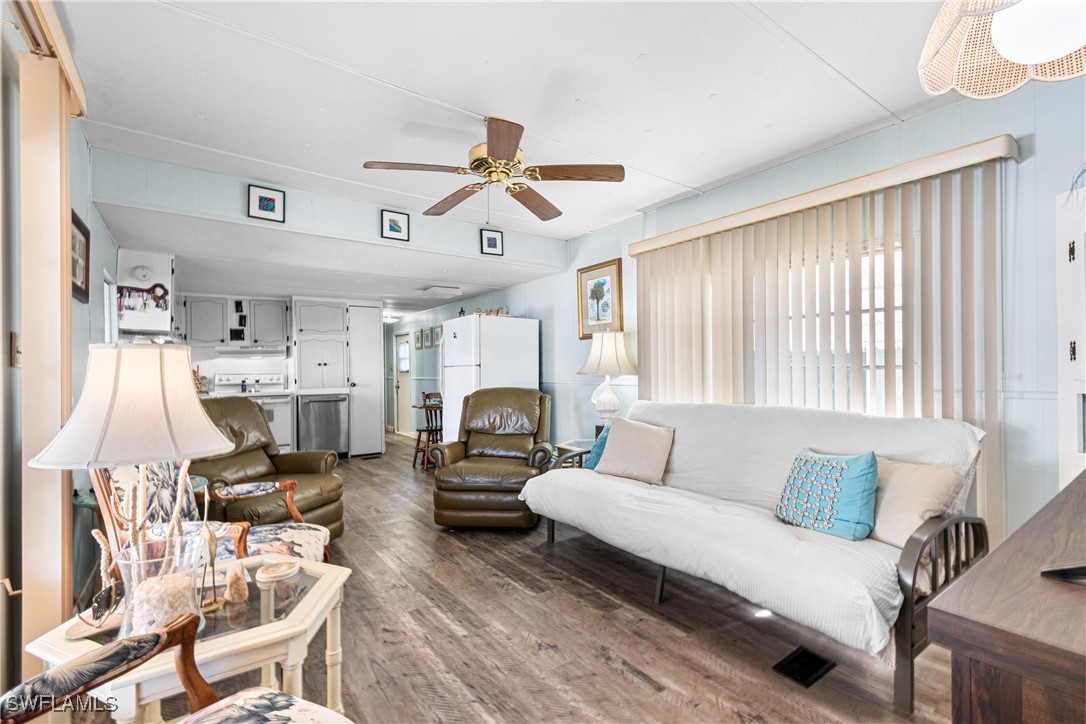 2 Bed ManufacturedHome for Sale in Fort Myers, FL, $80,000 — photo 19