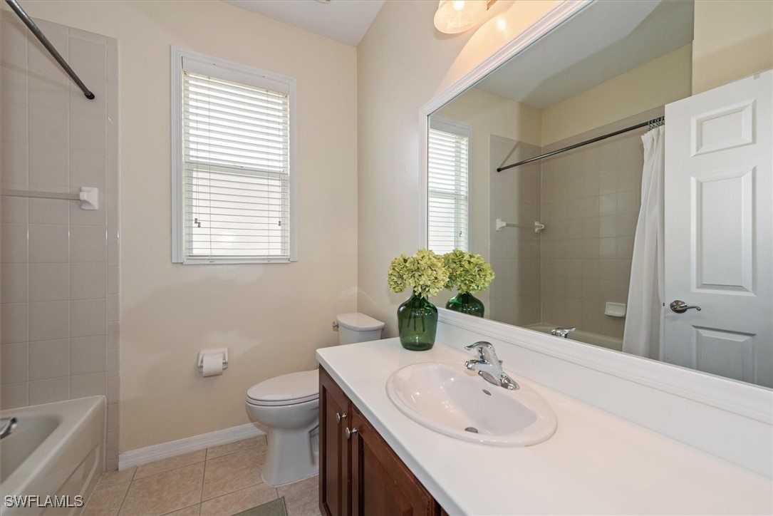 4 Bed Pool Home for Sale in Stoneybrook, photo 19