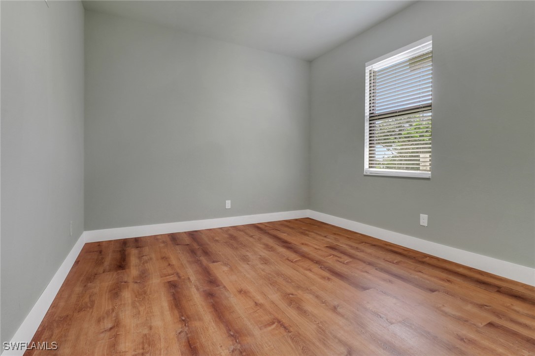 3 Bed SingleFamilyResidence for Sale in Cape Coral, photo 19