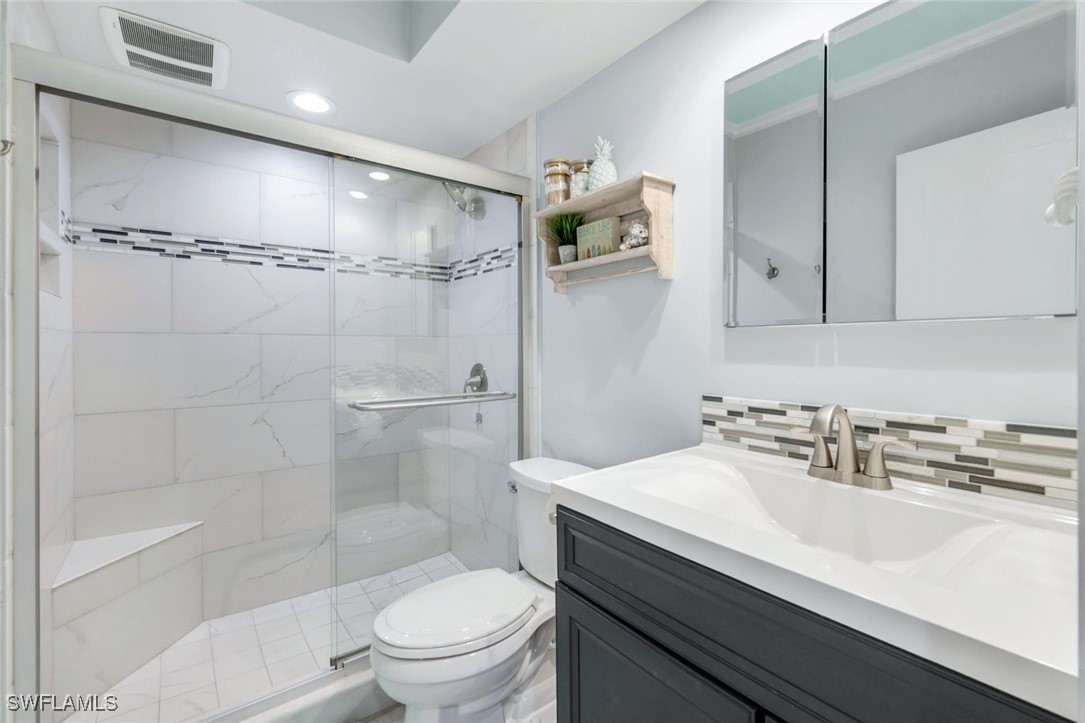 2 Bed Waterfront Home for Sale in Marco Island, photo 19