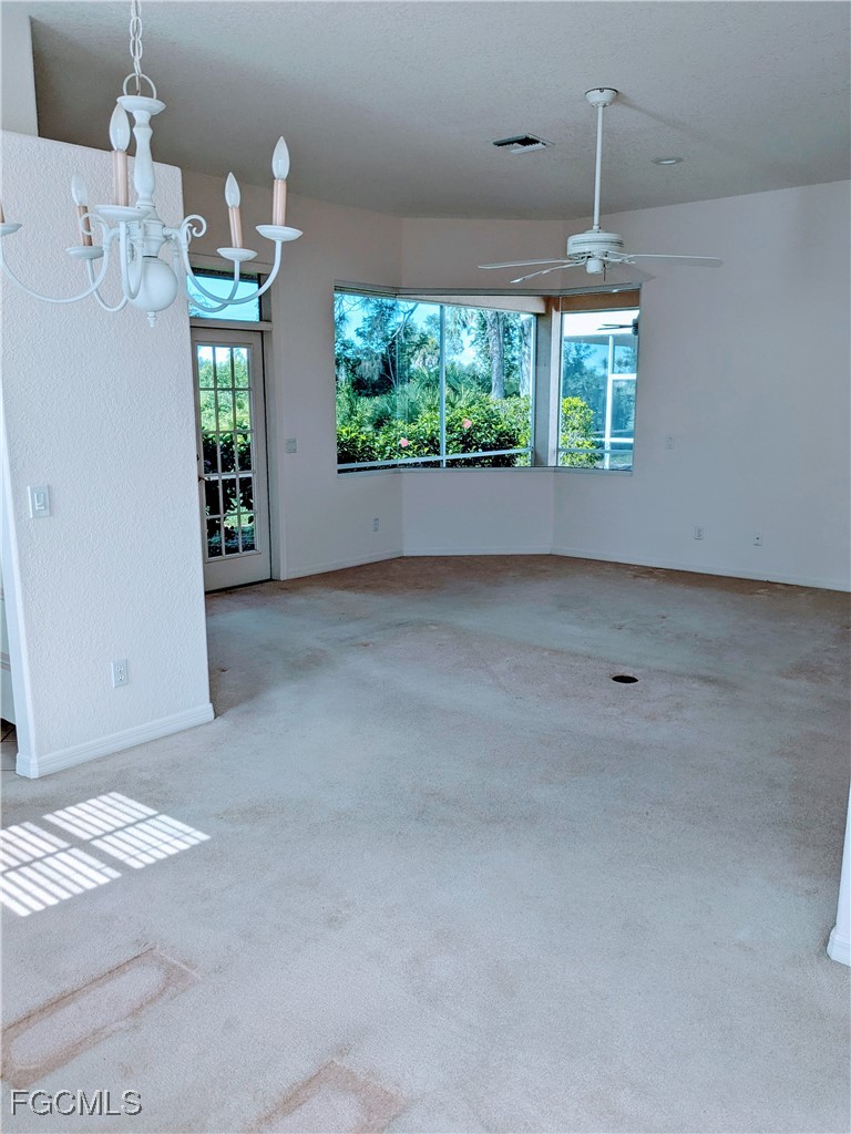3 Bed SingleFamilyResidence for Sale in Seminole, FL — photo 19