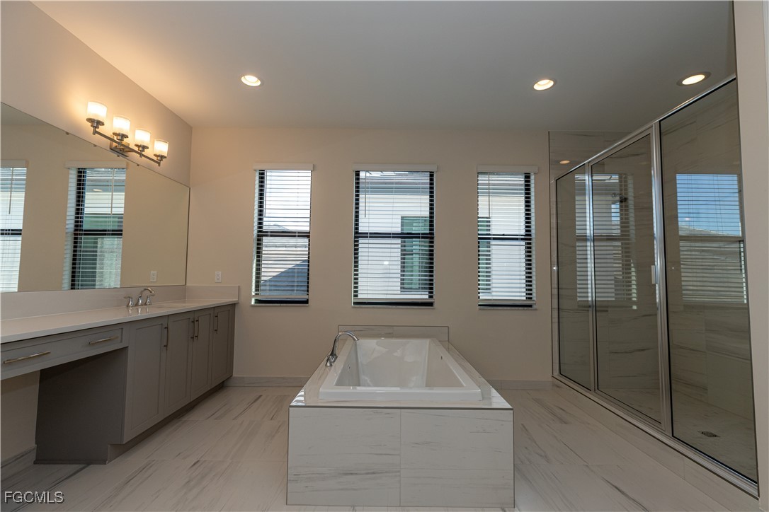 4 Bed Waterfront Home for Sale in Estero, photo 19
