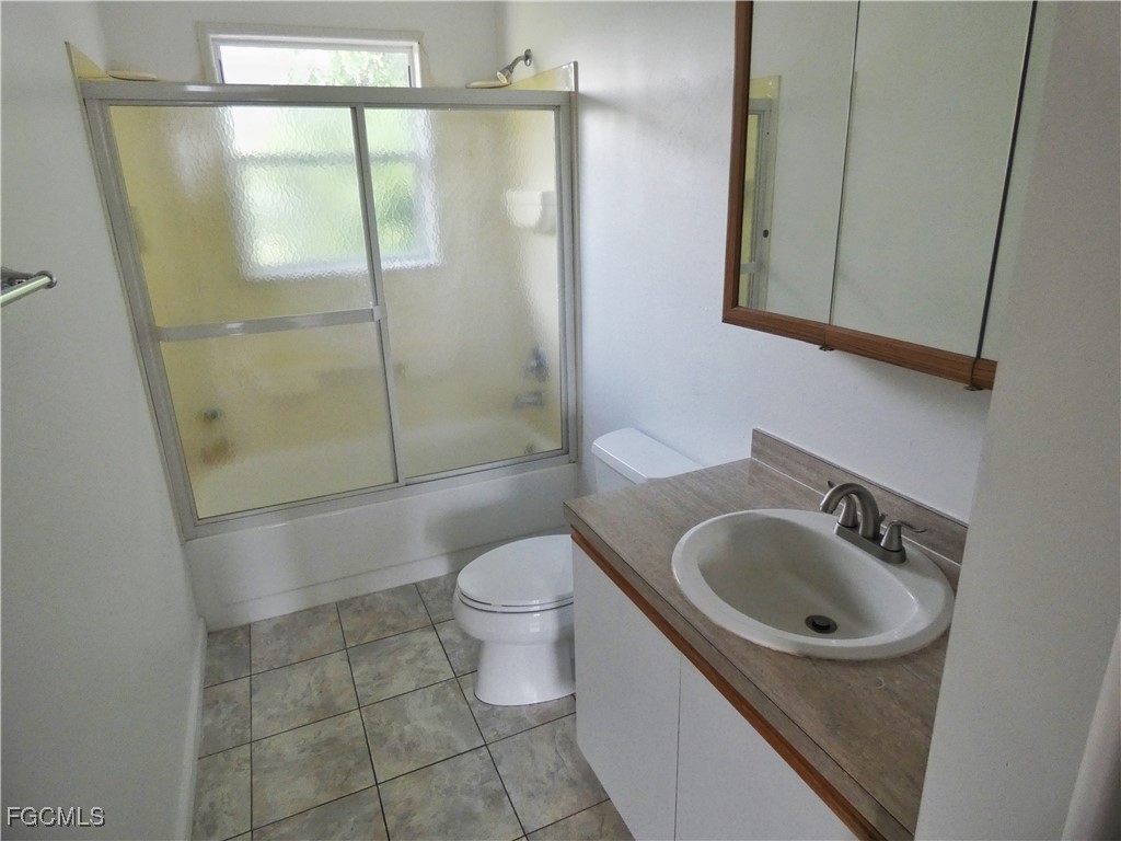 4 Bed SingleFamilyResidence for Sale in Lehigh Acres, FL — photo 19