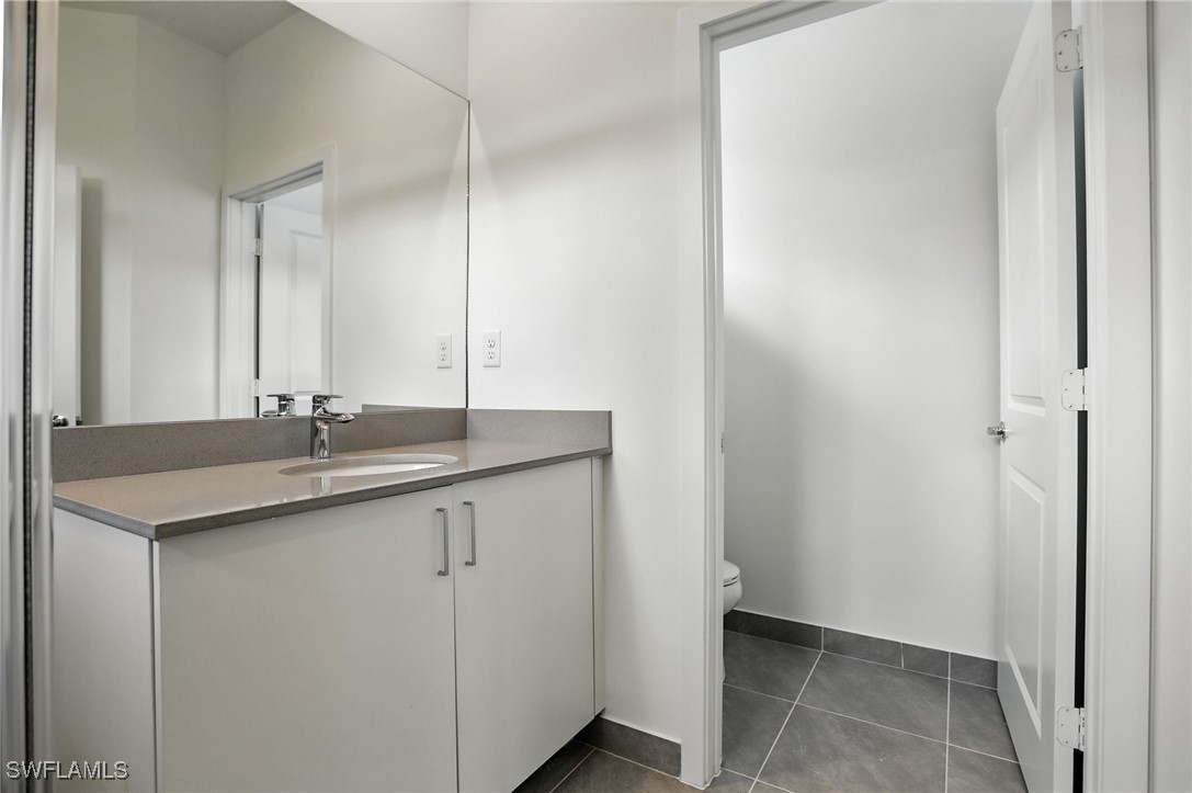 3 Bed SingleFamilyResidence for Sale in Silverwood, FL — photo 19