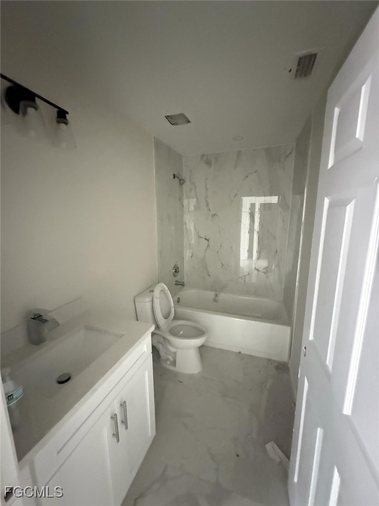 6 Bed Duplex for Sale in Lehigh Acres, FL, $539,900 — photo 19