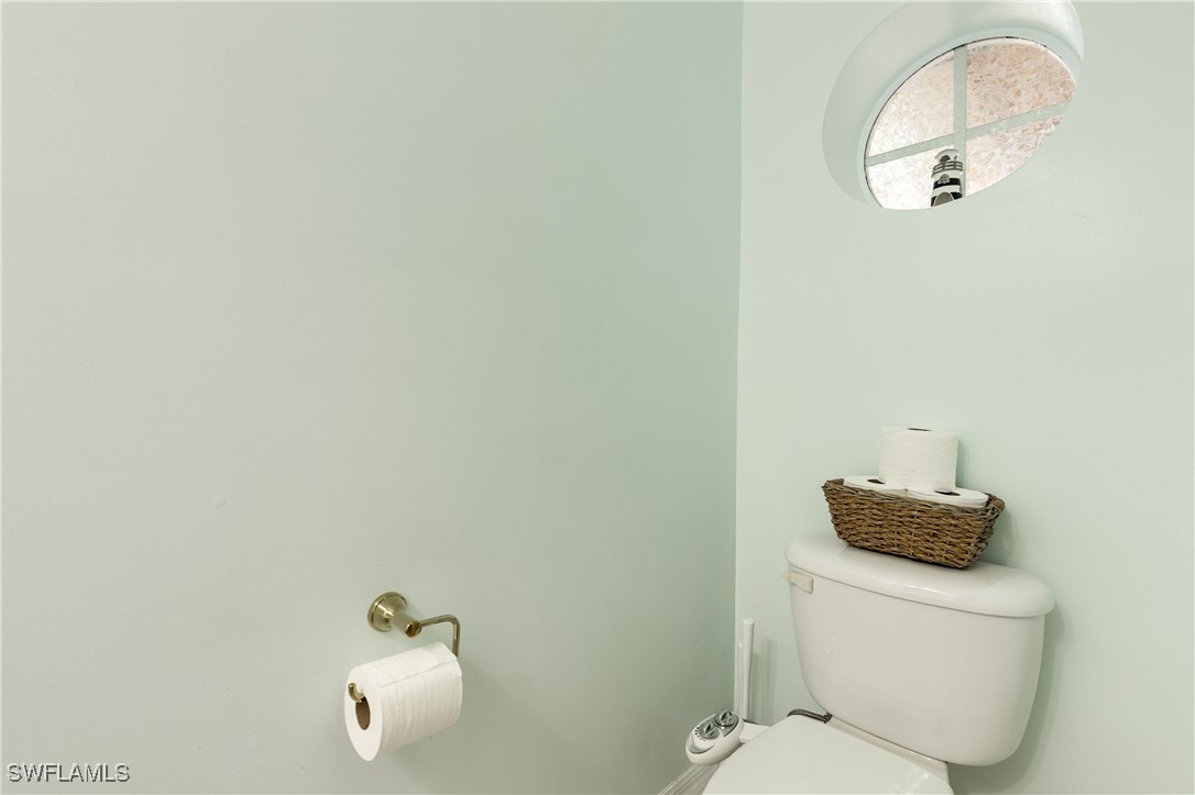 3 Bed Townhouse for Sale in Colonnade At Forum, FL, $299,999 — photo 19