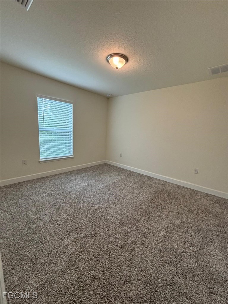 4 Bed SingleFamilyResidence for Sale in Lehigh Acres, photo 19