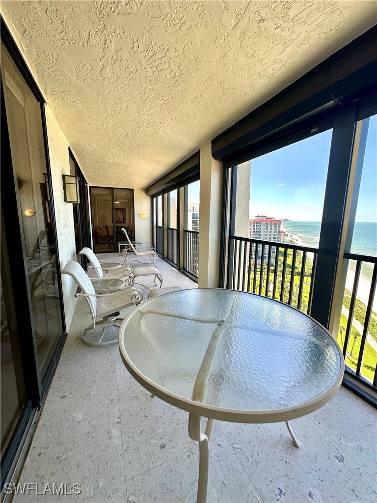 2 Bed Waterfront Home for Sale in Naples, photo 19