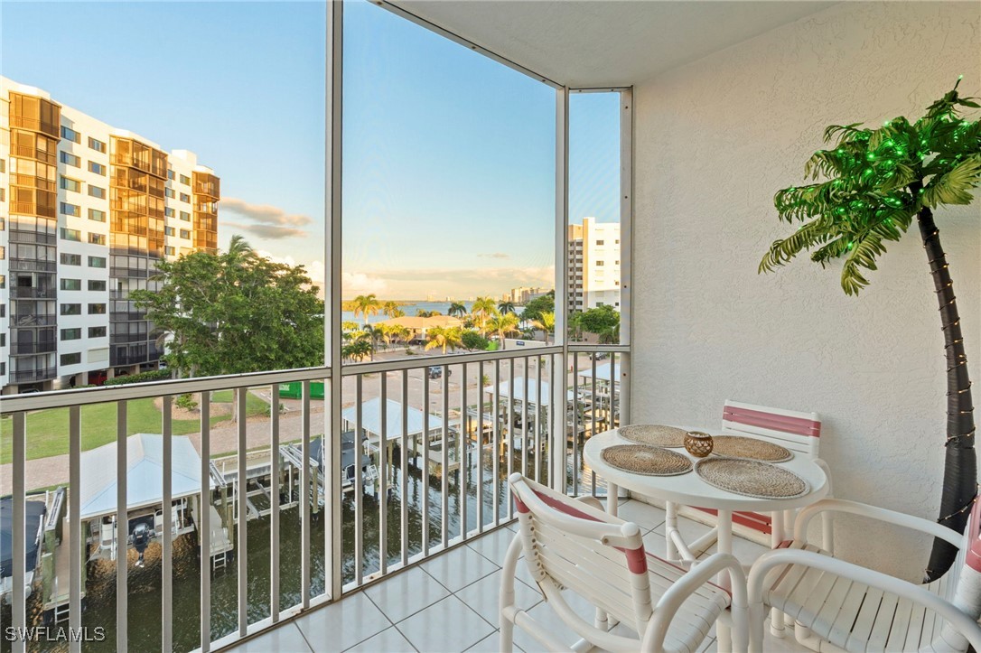 2 Bed Waterfront Home for Sale in Casa Marina, FL, $399,999 — photo 19