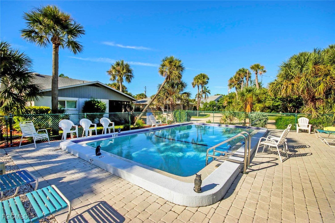 2 Bed Condominium for Sale in Sanibel, photo 19