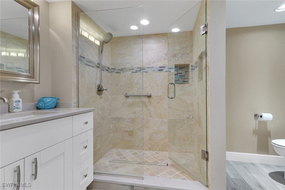 2 Bed Condominium for Sale in Fort Myers Beach, FL, $349,900 — photo 19
