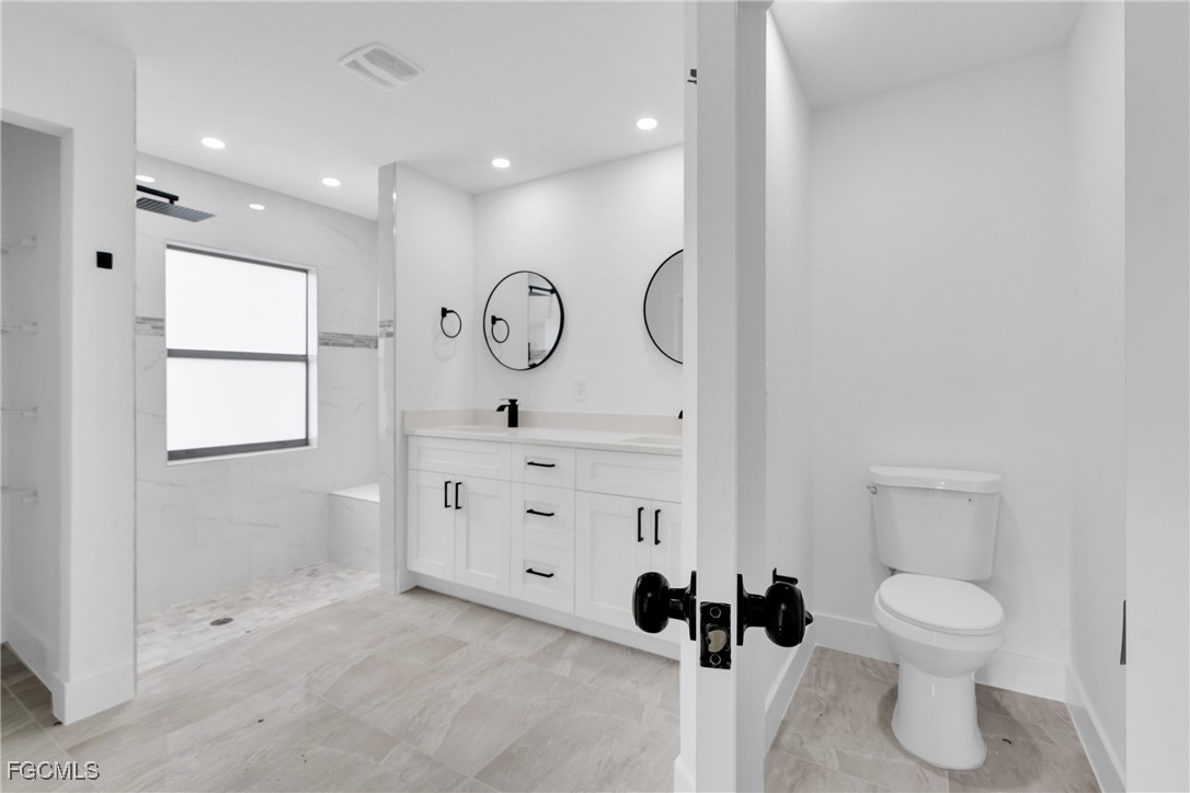 3 Bed SingleFamilyResidence for Sale in Lehigh Acres, photo 19