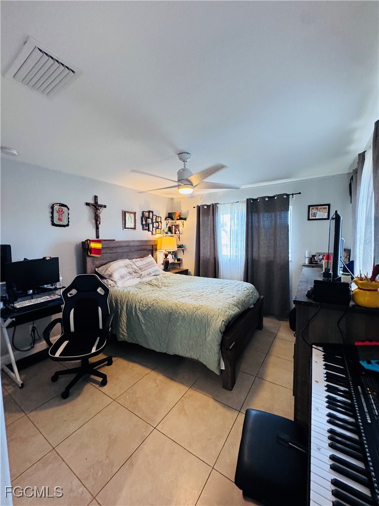 3 Bed SingleFamilyResidence for Sale in Cape Coral, FL — photo 19