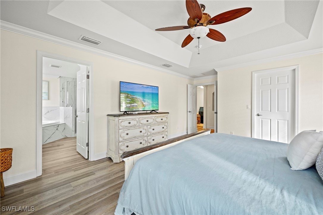 5 Bed Pool Home for Sale in Bella Terra, photo 19