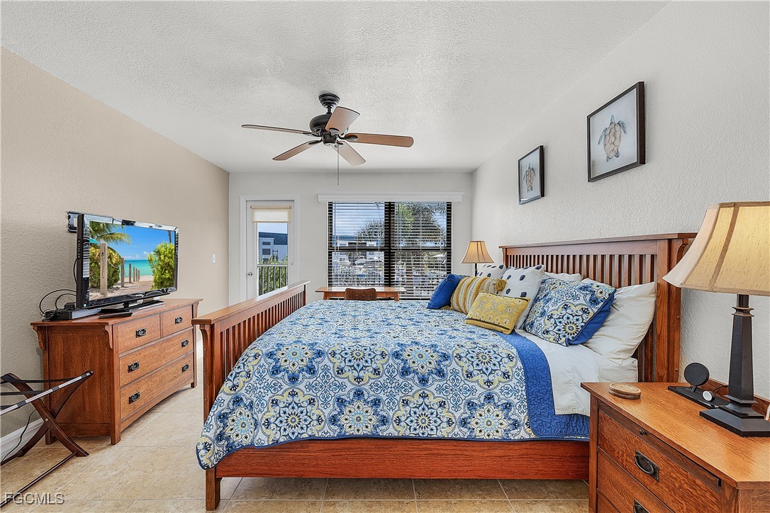 2 Bed Waterfront Home for Sale in Bokeelia, photo 19