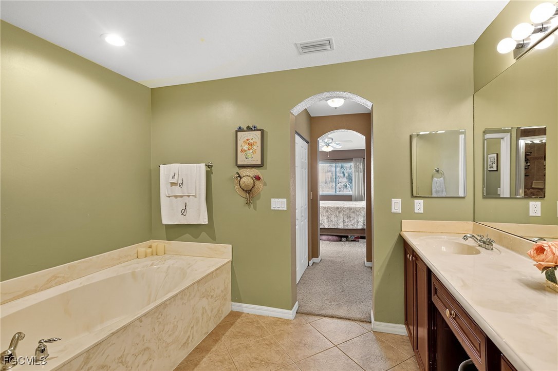3 Bed Townhouse for Sale in Bella Vida, photo 19
